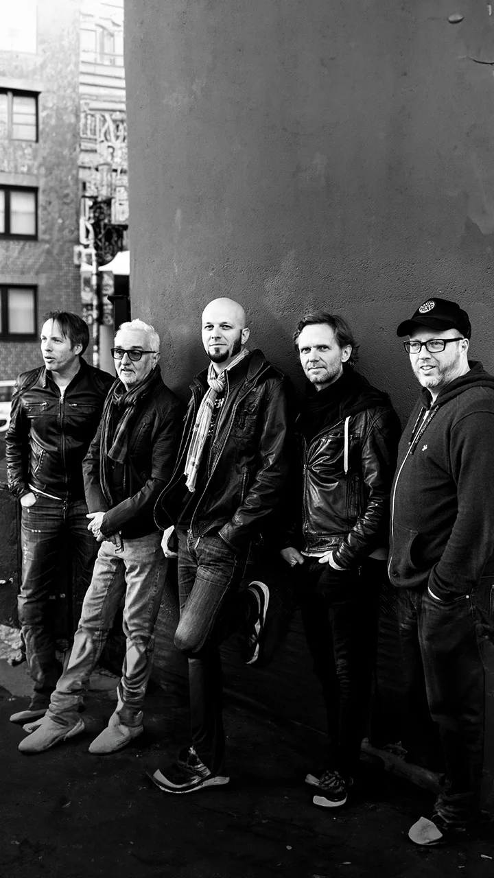 Mitglieder der Jakob Hansonis Band – David Bowie Tribute Show